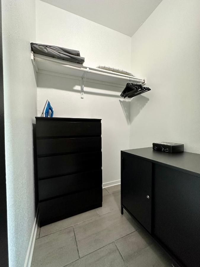 Mckinley Beach Sunrise Studio - Pet Friendly Milwaukee Ngoại thất bức ảnh